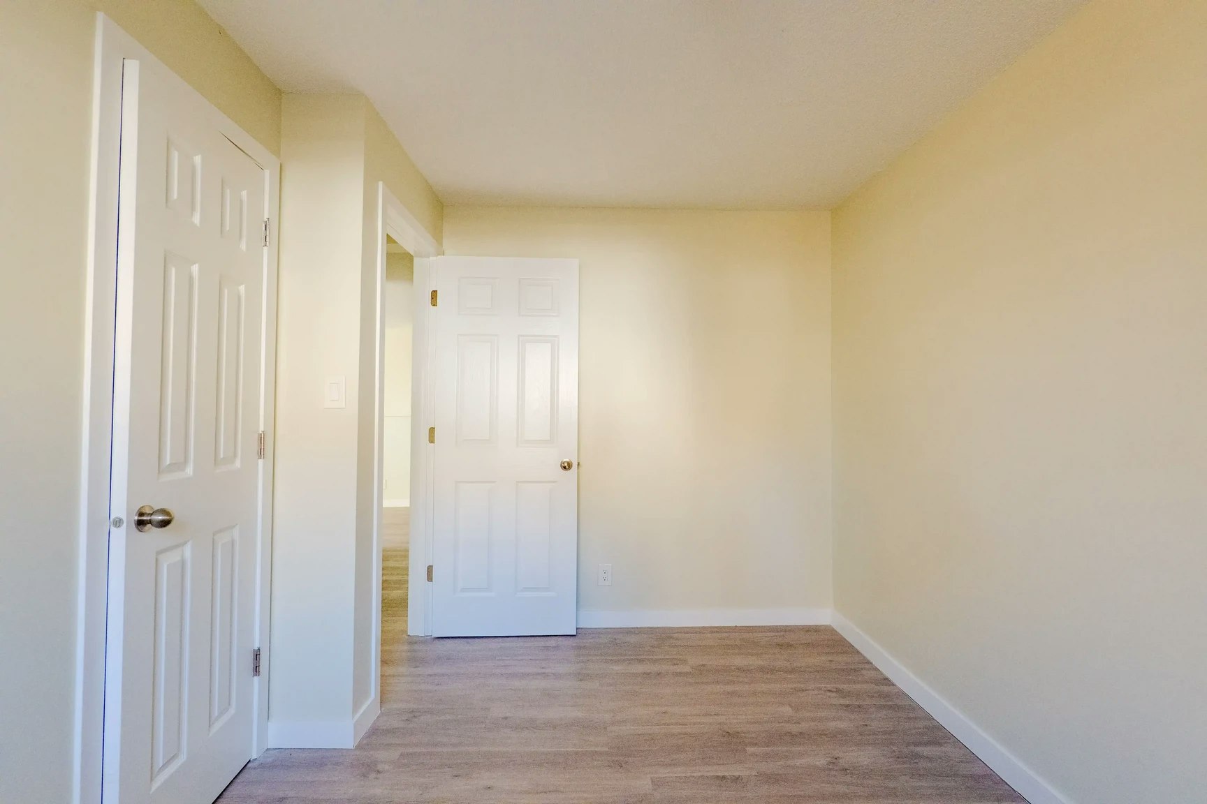 5-11832 88 Street, Edmonton, AB, T5B 3R8 - 29