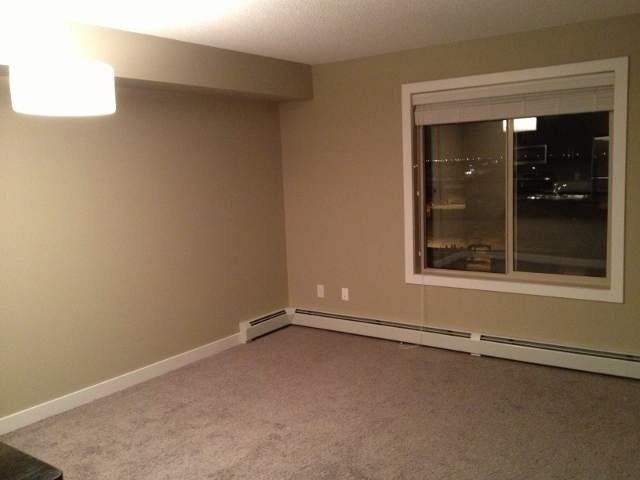 7180 80 Avenue Northeast, Calgary, AB, T3J 0N6 - 4