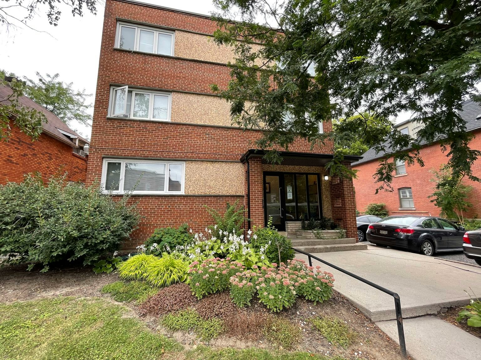 7-55 Sweetland Avenue, Ottawa, ON, K1N 7T7