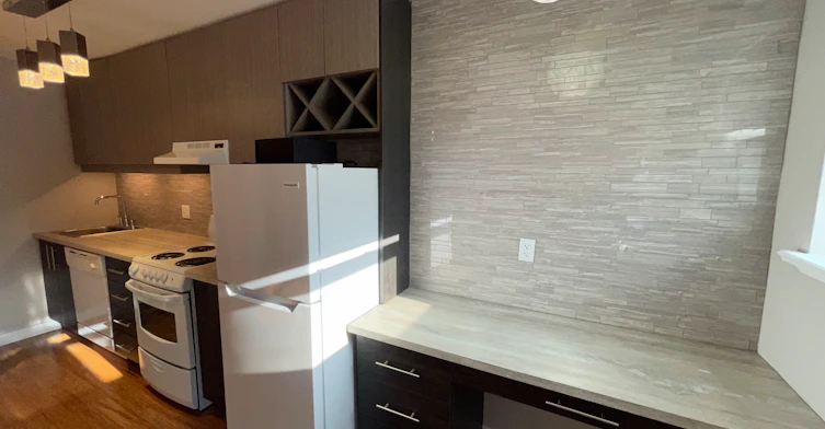 24-340 Cooper Street, Ottawa, ON, K2P 0G7 - 2