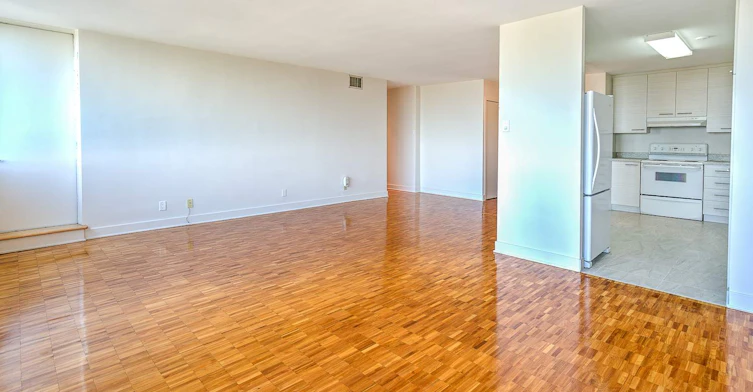 6505 Cote Saint Luc Road, Côte-Saint-Luc, QC, H4V 1G3 - 7