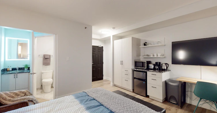 303-330 Mcleod, Ottawa, ON, K2P 2C5 - 6