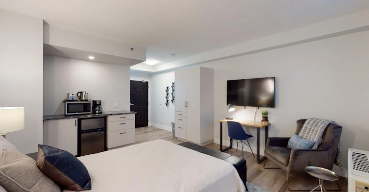 303-330 Mcleod, Ottawa, ON, K2P 2C5 - 4