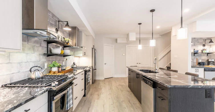 1A-240 Blackburn, Ottawa, ON, K1N 8A8 - 39