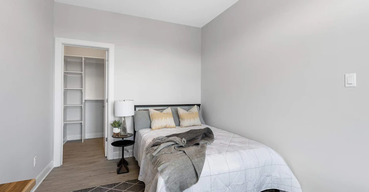1A-240 Blackburn, Ottawa, ON, K1N 8A8 - 36