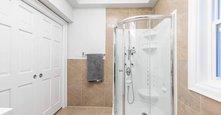 5-240 Blackburn, Ottawa, ON, K1N 8A8 - 4