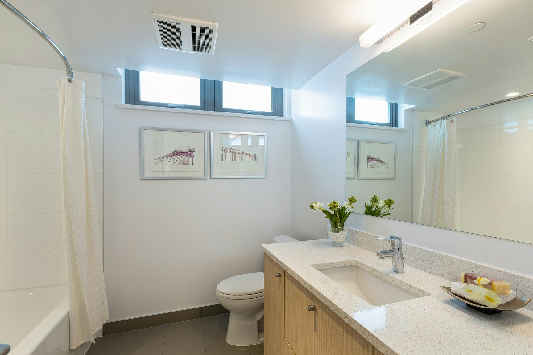 1001-1618 W 6th Avenue, Vancouver, BC, V6J 1R3 - 9