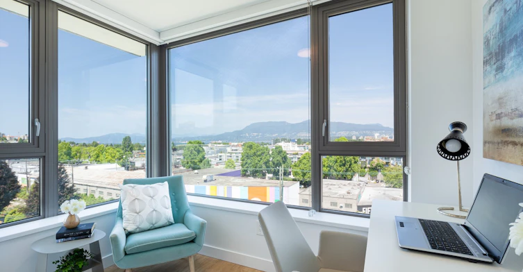 1104-1618 W 6th Avenue, Vancouver, BC, V6J 1R3