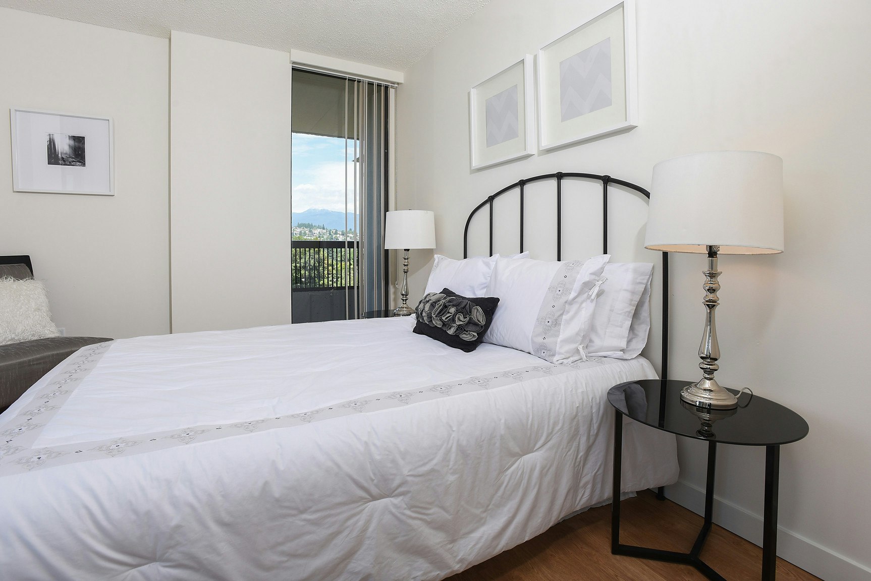 602-5051 Lougheed Highway, Burnaby, BC, V5B 4T5 - 8