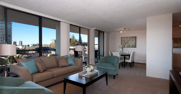 203-5051 Lougheed Highway, Burnaby, BC, V5B 4T5 - 2