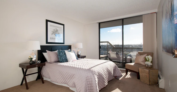 1805-5051 Lougheed Highway, Burnaby, BC, V5B 4T5 - 7