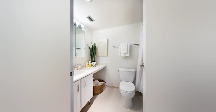 1505-2020 Bellevue Avenue, West Vancouver, BC, V7V 1B8 - 3