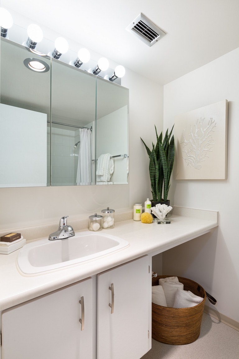 1505-2020 Bellevue Avenue, West Vancouver, BC, V7V 1B8 - 4