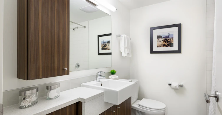 605-788 Jervis Street, Vancouver, BC, V6E 0B5 - 9