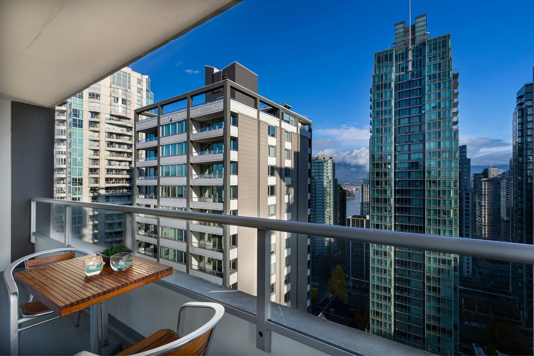 2104-788 Jervis Street, Vancouver, BC, V6E 0B5