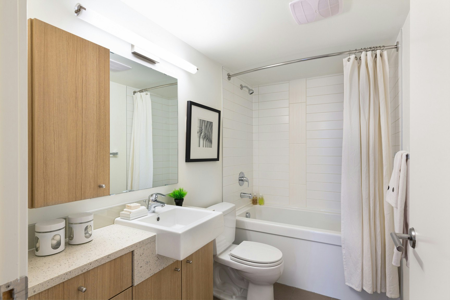 2104-788 Jervis Street, Vancouver, BC, V6E 0B5 - 9