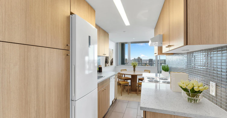 604-788 Jervis Street, Vancouver, BC, V6E 0B5 - 3