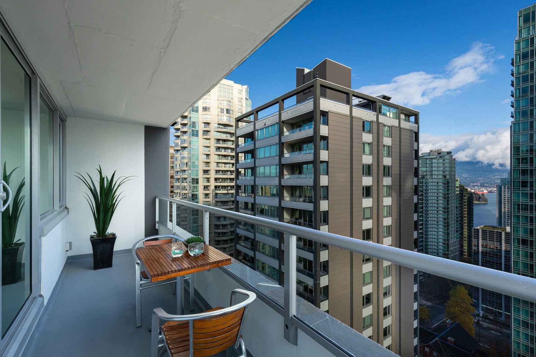 1206-788 Jervis Street, Vancouver, BC, V6E 0B5 - 3
