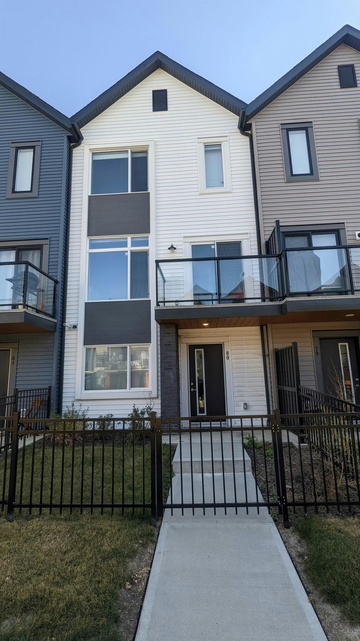 1010 Rabbit Hill Road SW, Edmonton, AB, T6W 4G7