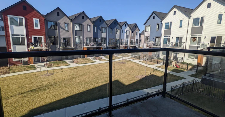 1010 Rabbit Hill Road SW, Edmonton, AB, T6W 4G7 - 6
