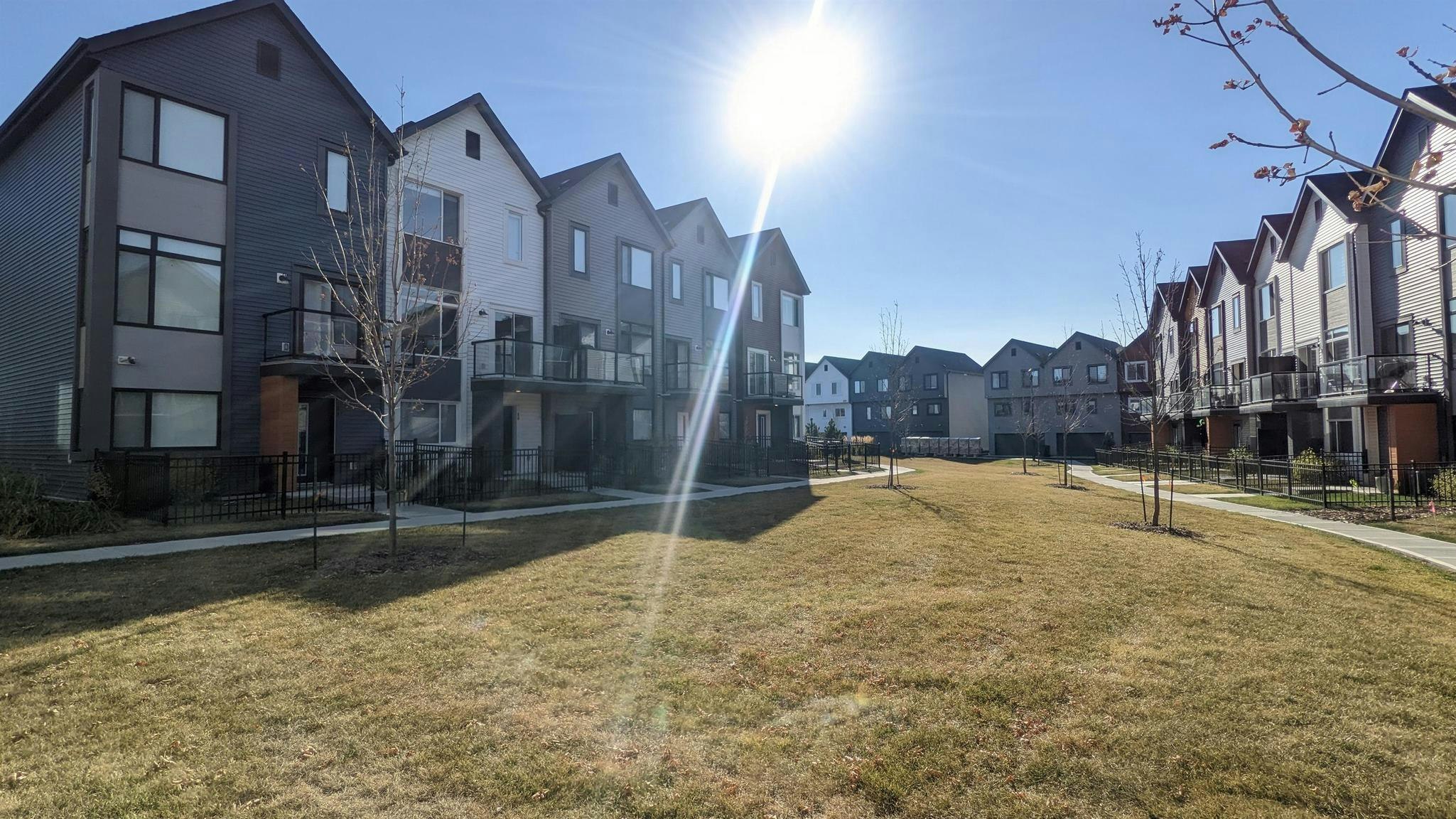 1010 Rabbit Hill Road SW, Edmonton, AB, T6W 4G7 - 18
