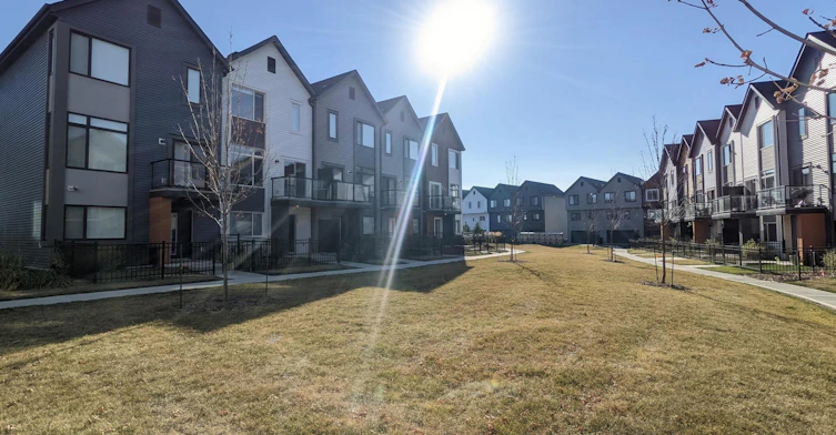 1010 Rabbit Hill Road SW, Edmonton, AB, T6W 4G7 - 18