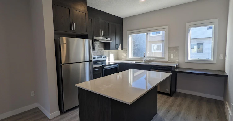 1010 Rabbit Hill Road SW, Edmonton, AB, T6W 4G7 - 4