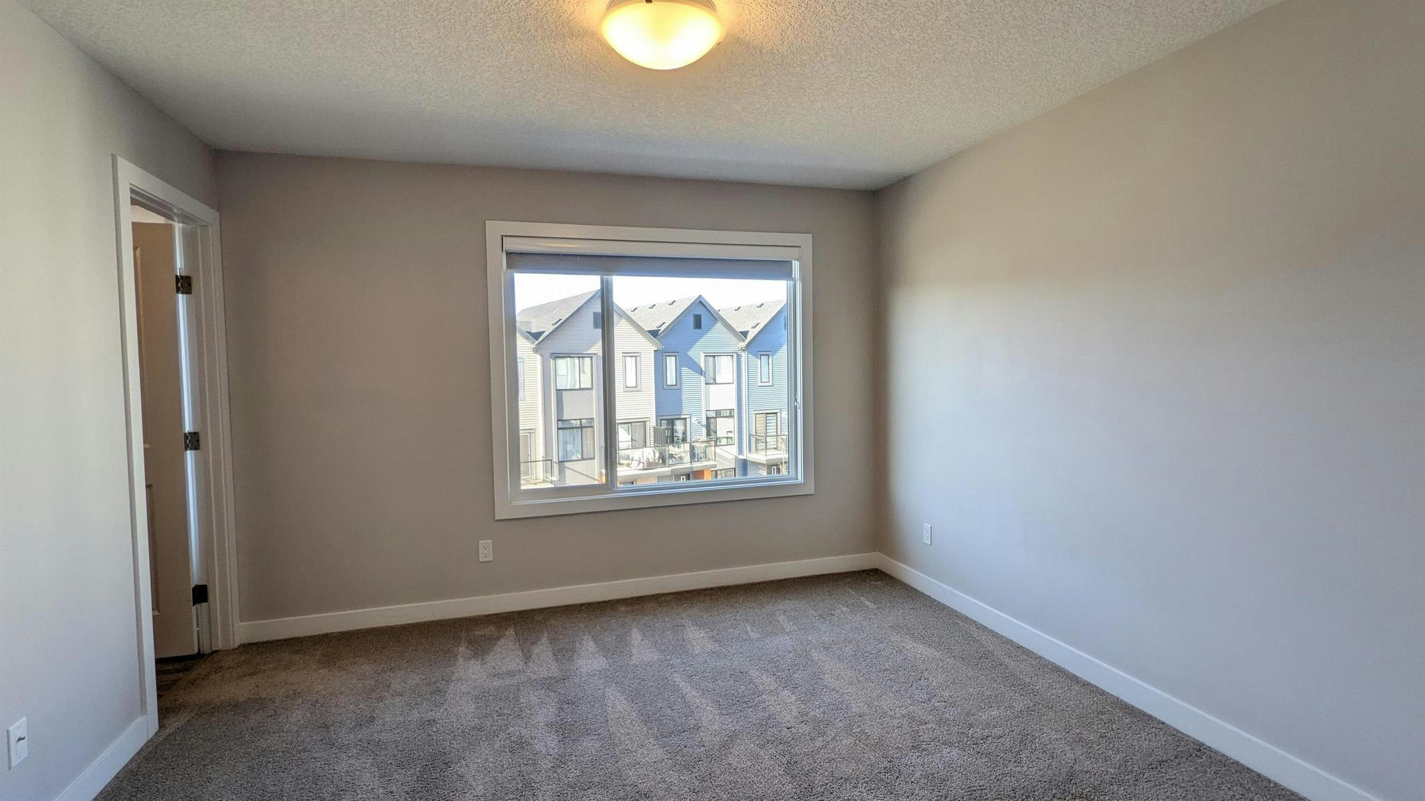 1010 Rabbit Hill Road SW, Edmonton, AB, T6W 4G7 - 9