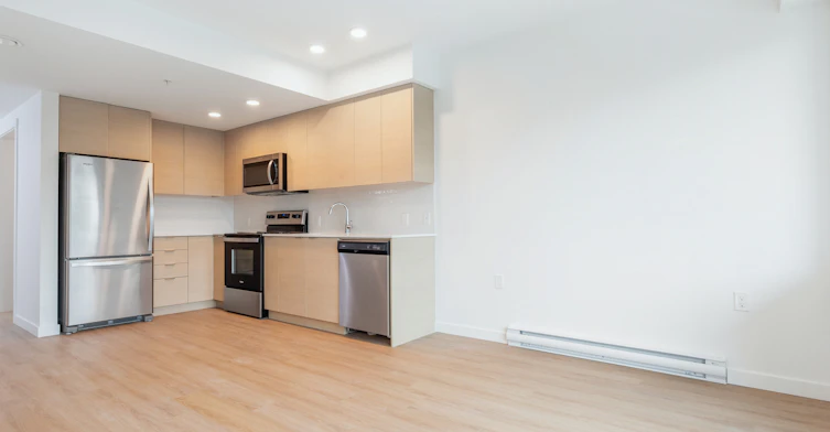 E307-3655 Victoria Drive, Vancouver, BC, V5N 5K9 - 7