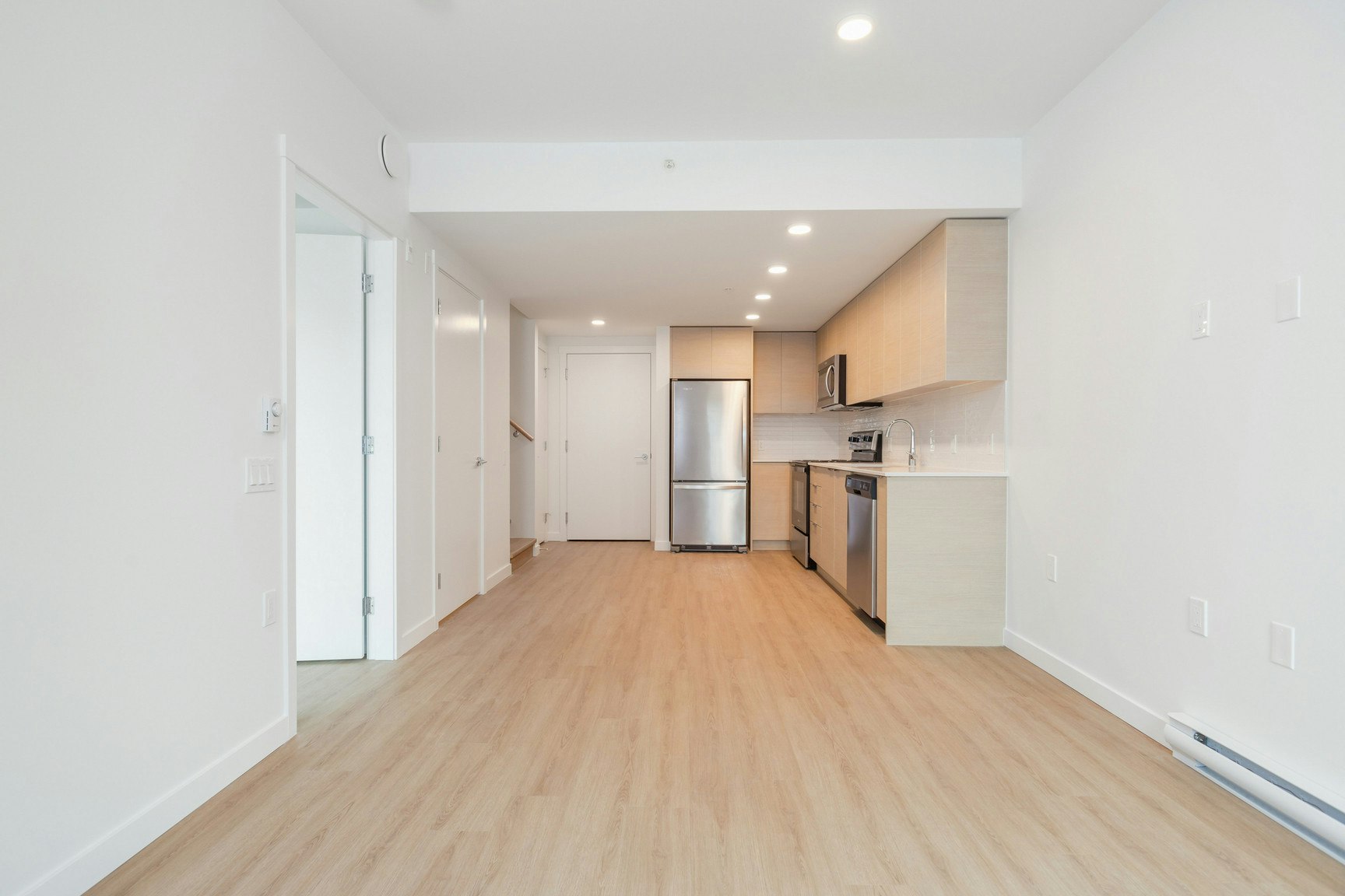 E408-3655 Victoria Drive, Vancouver, BC, V5N 5K9 - 9