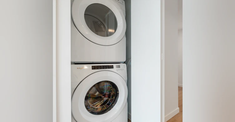 W214-3655 Victoria Drive, Vancouver, BC, V5N 5K9 - 14