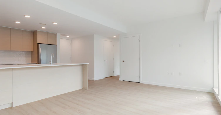 E610-3655 Victoria Drive, Vancouver, BC, V5N 5K9 - 8