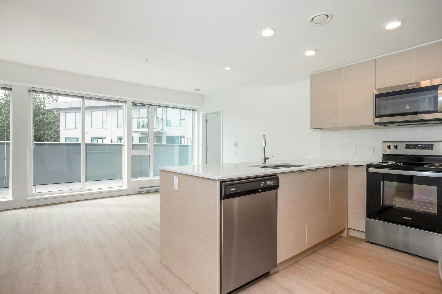 E610-3655 Victoria Drive, Vancouver, BC, V5N 5K9 - 4
