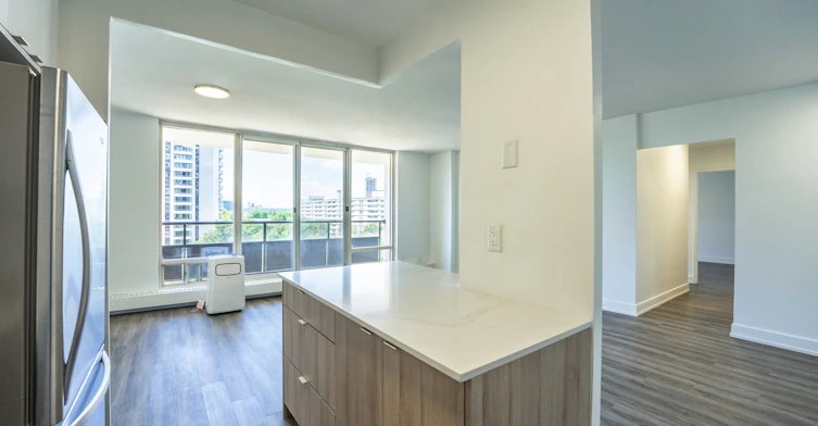 1701-35 David Salomon Drive, Toronto, ON, M3C 1E7 - 6