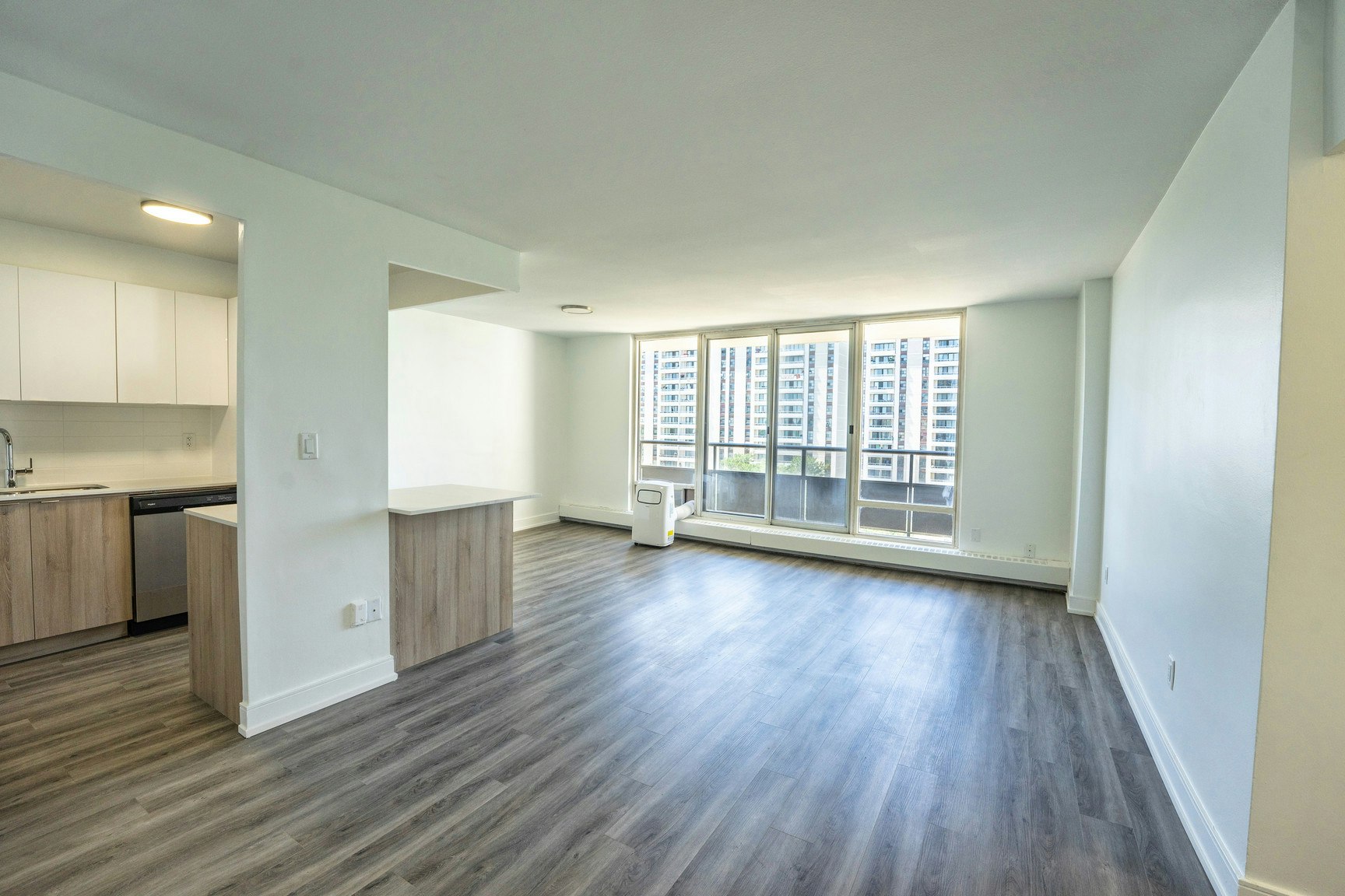 1701-35 David Salomon Drive, Toronto, ON, M3C 1E7 - 7