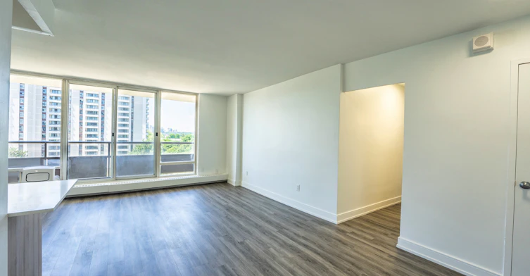 1701-35 David Salomon Drive, Toronto, ON, M3C 1E7 - 11