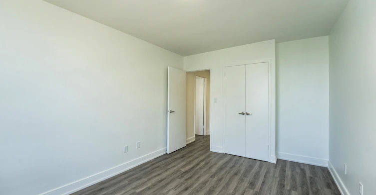 1701-35 David Salomon Drive, Toronto, ON, M3C 1E7 - 17