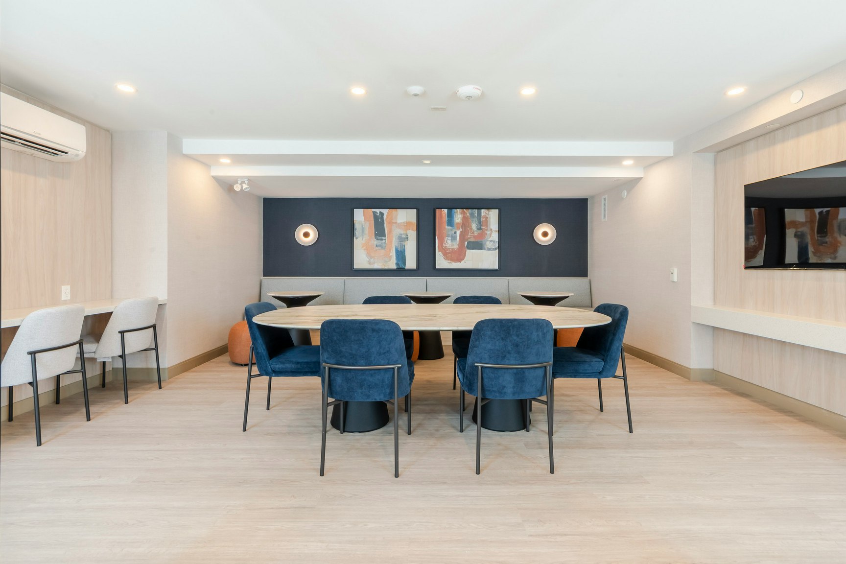 114-35 David Salomon Drive, Toronto, ON, M3C 1E7 - 9