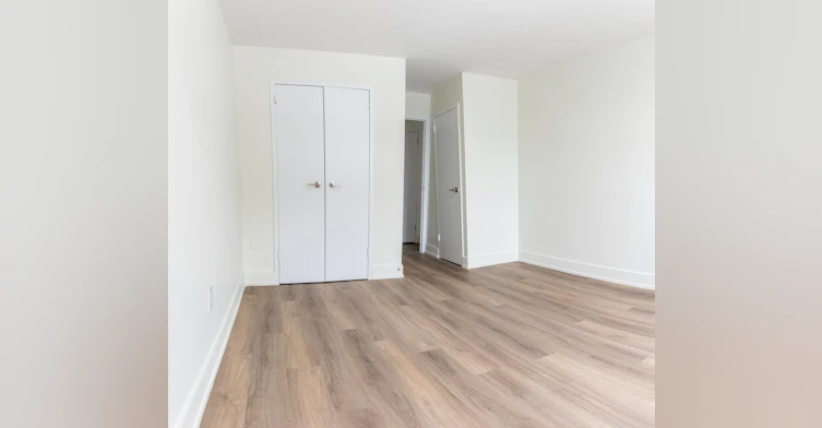 1112-35 David Salomon Drive, Toronto, ON, M3C 1E7 - 7