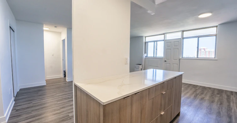 1803-90 Eastdale Avenue, Toronto, ON, M4C 5A2 - 6