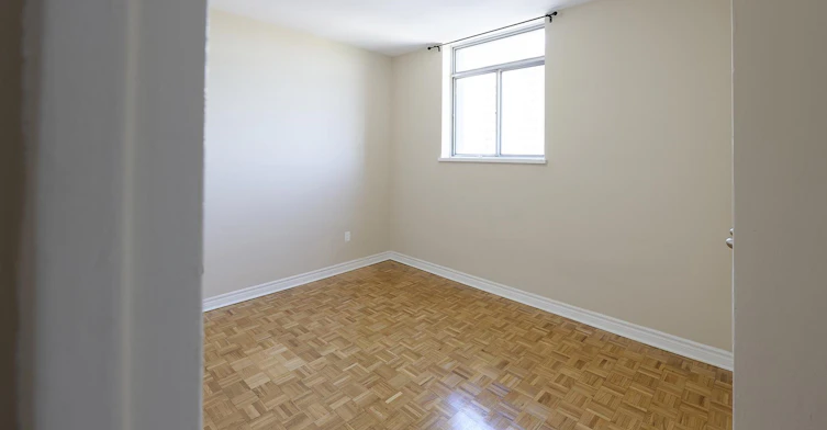 PH02-90 Eastdale Avenue, Toronto, ON, M4C 5A2 - 8