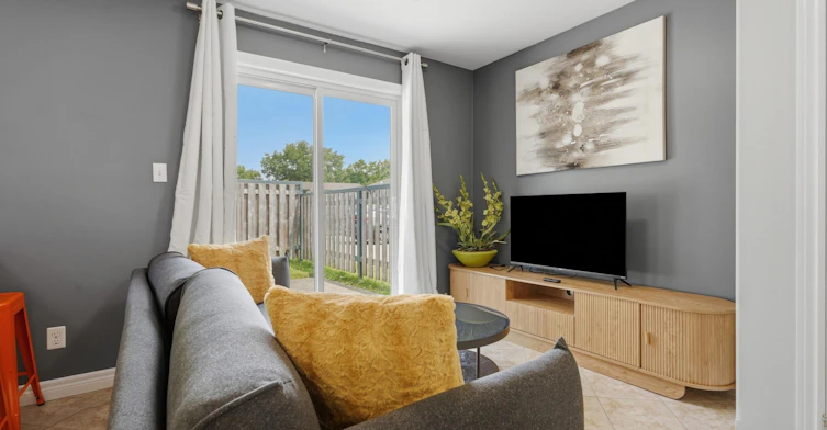 A33-30 Bradmon Drive, St. Catharines, ON, L2M 6T7 - 3