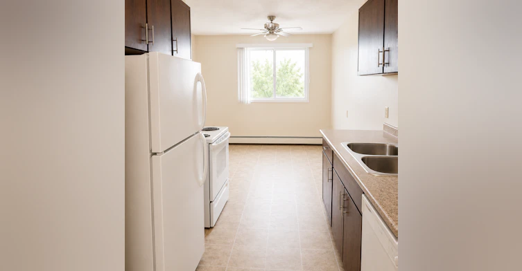 5002 Black Gold Drive, Leduc, AB, T9E 5A1 - 2