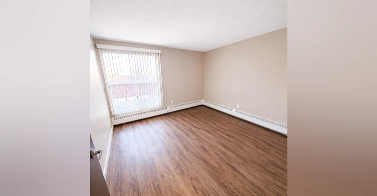111 146 Avenue SE, Calgary, AB, T2X 1Z1 - 5