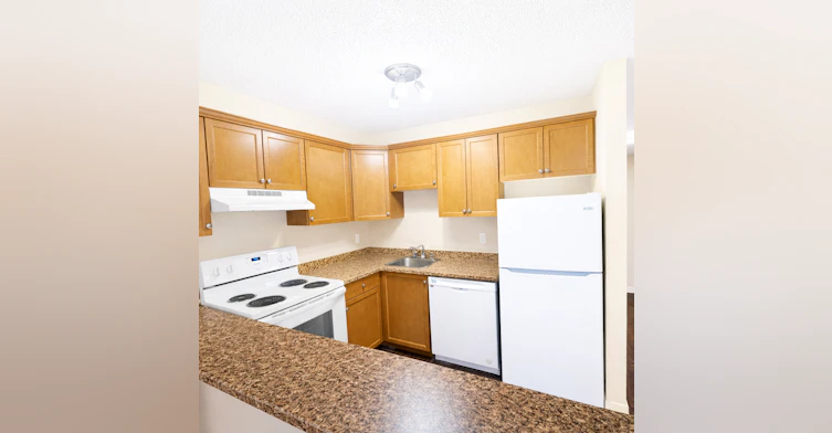111 146 Avenue SE, Calgary, AB, T2X 1Z1 - 3