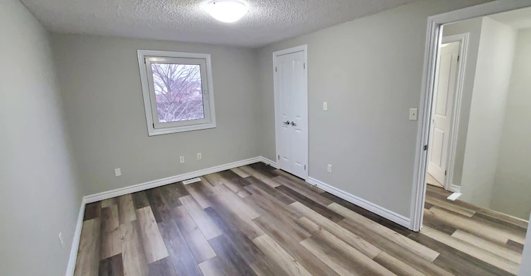 23-246 Lakeshore Road, St. Catharines, ON, L2M 1R6 - 11