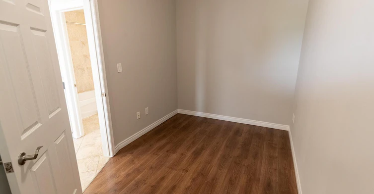 40 Front Street, Thorold, ON, L2V 1X5 - 7
