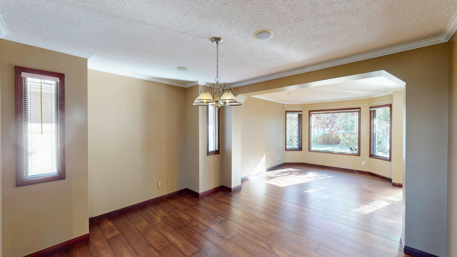 42 Valley Ponds Way NW, Calgary, AB, T3B 5T5 - 6