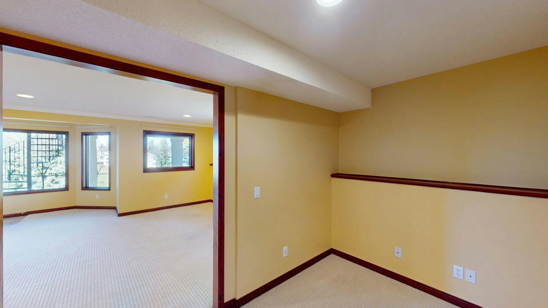 42 Valley Ponds Way NW, Calgary, AB, T3B 5T5 - 11