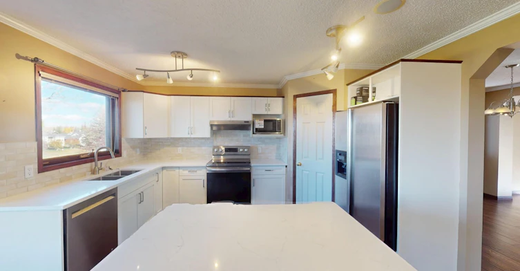 42 Valley Ponds Way NW, Calgary, AB, T3B 5T5
